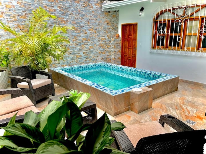 7BR Villa in Cartagena de Indias — 7 bedroom vacation rental in Cartagena de Indias