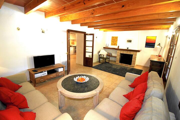 Spectacular Mountain Views Large Pool full A/C gallery image 5