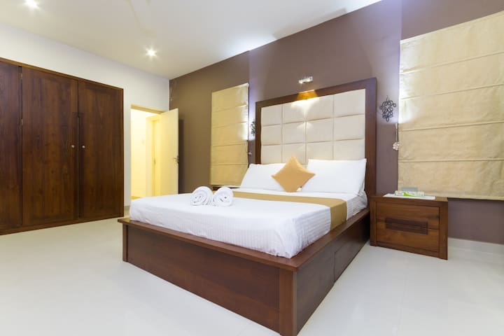 Galle Face Terrace - Private Suite