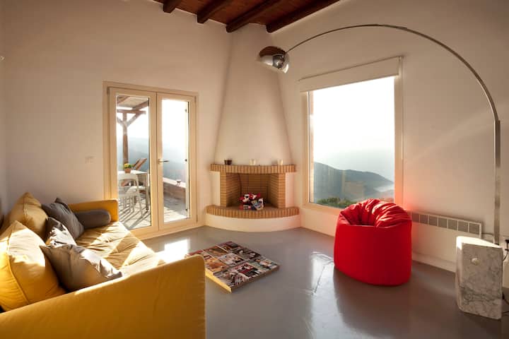Pop House - Colorful Living Overlooking The Aegean - Greece