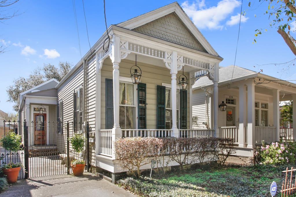 CHARMING VICTORIAN UPTOWN COTTAGE!! Houses for Rent in New Orleans