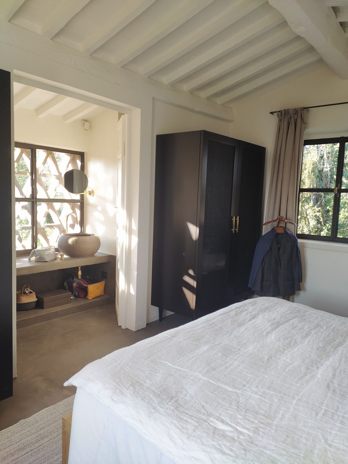 Slaapkamer en badkamer eerste verdieping 