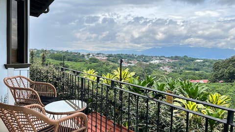 Ruta Verde B&B Apartment/Cuisine/Car Rental