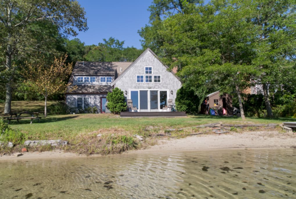 The Cottage on Long Pond Houses for Rent in Wellfleet, Massachusetts