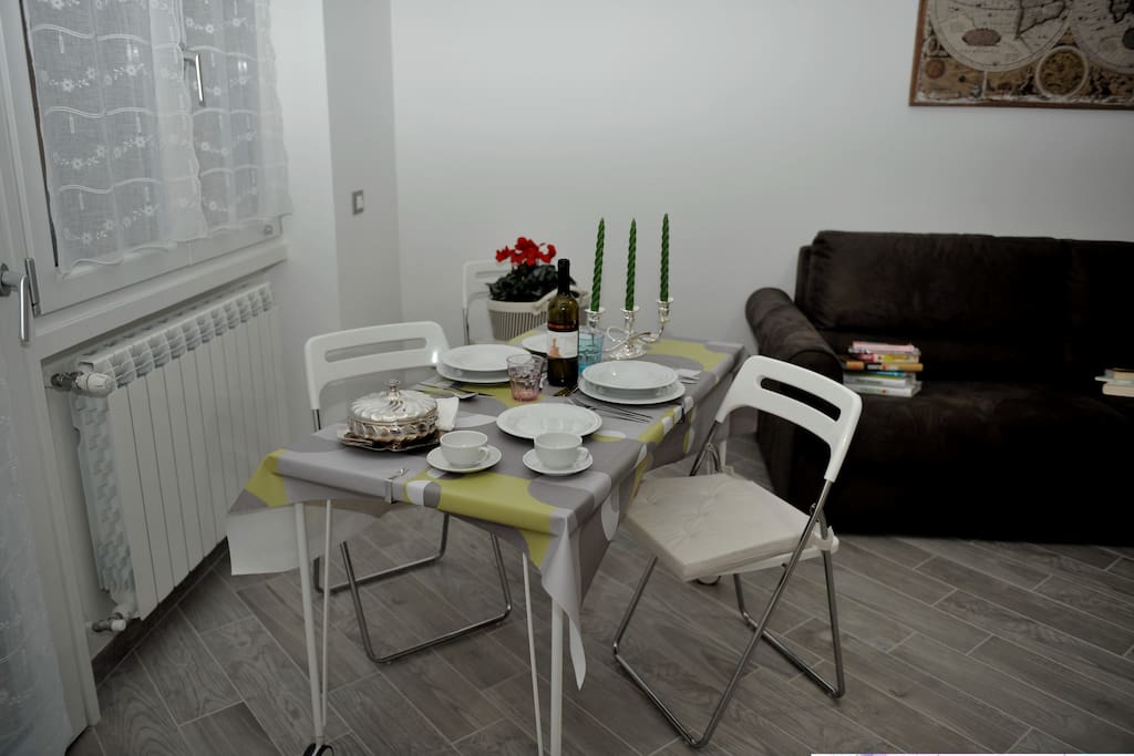 living room: pranzo