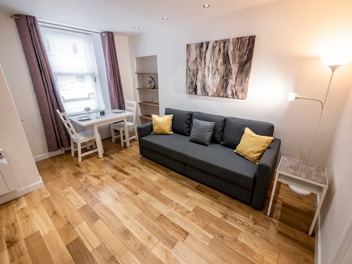 Broughty Ferry Holiday Rentals & Homes Broughty Ferry, Dundee, United