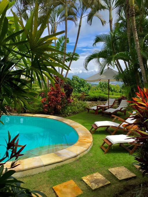 Private pool area
