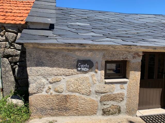 Casinha do Pàtio - SERRA DA FREITA (Merujal)