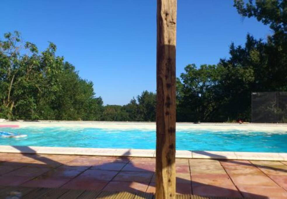 POOL WITH VIEW OVER VALLEY