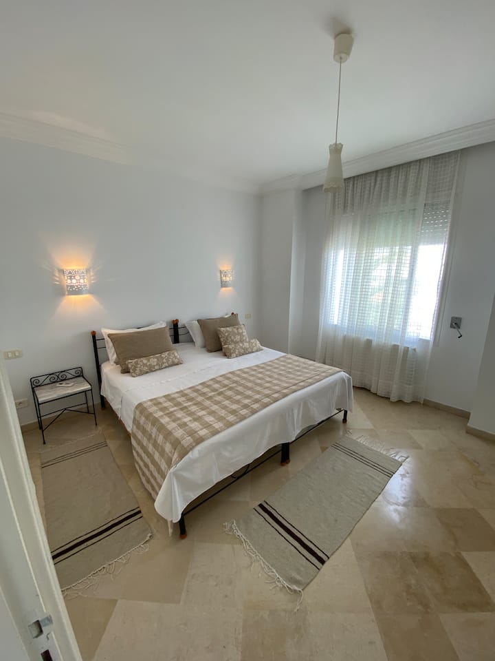 1号卧室，带双人床