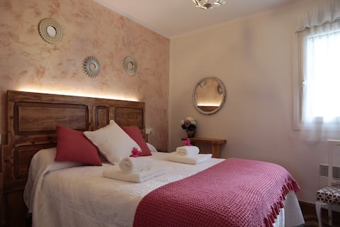 Anuncio de Airbnb popular: Casa Lizarrosta in Nacedero del Urederra en Navarra