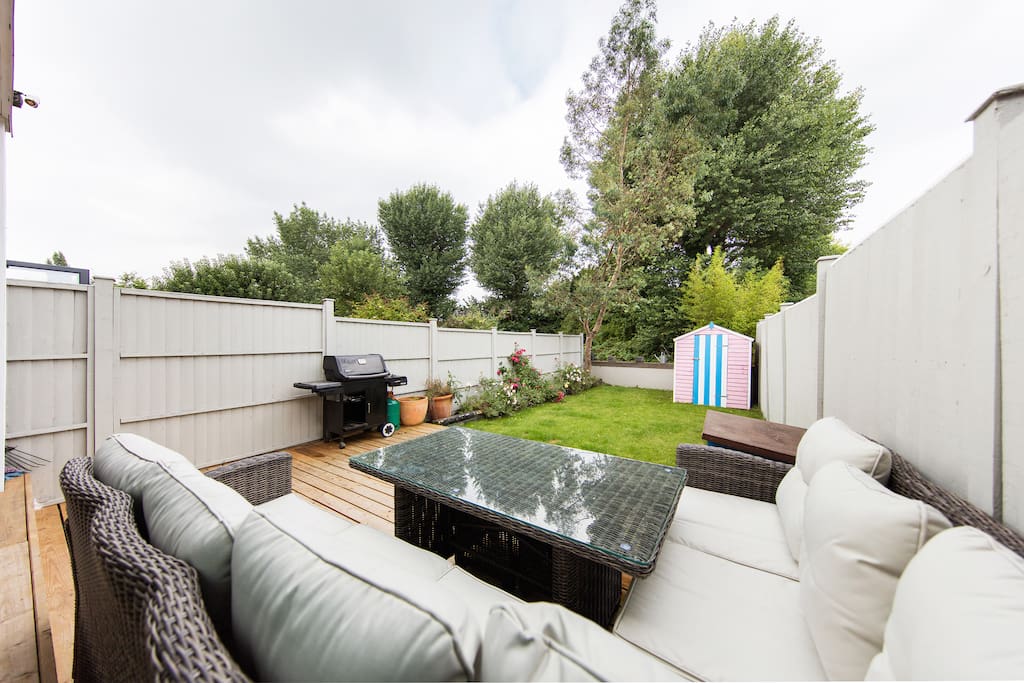 Garden, BBQ & Rattan-seats 8