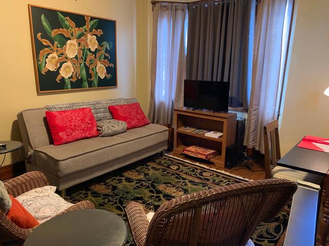 Warm Place//North Shore, Easy Access To All Points