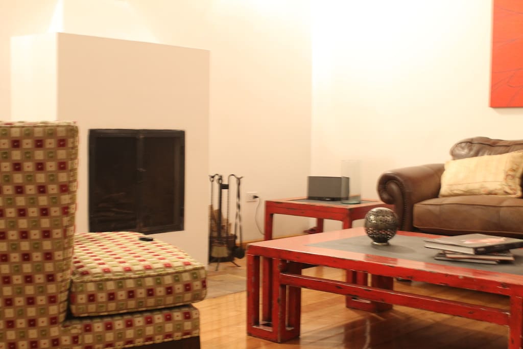 Sala con chimenea