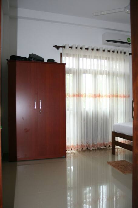 Bed room
