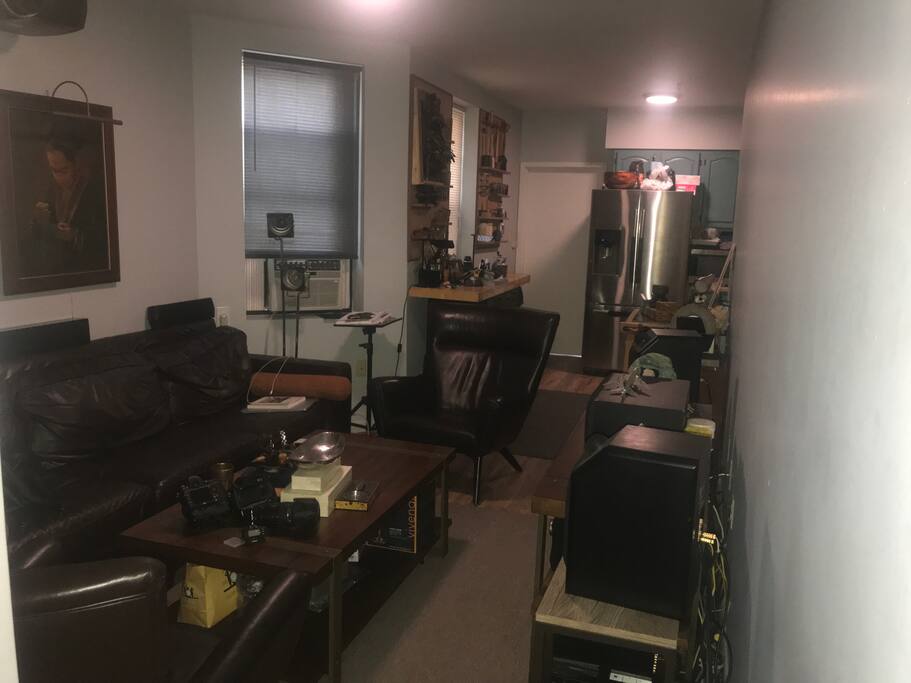 LIVING ROOM2