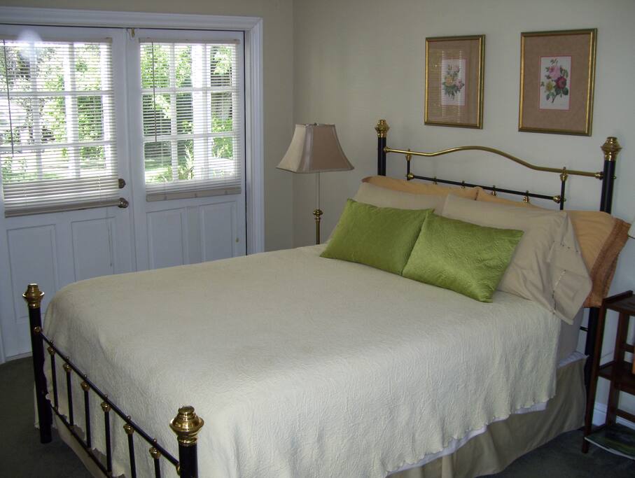 Queen Size Bed