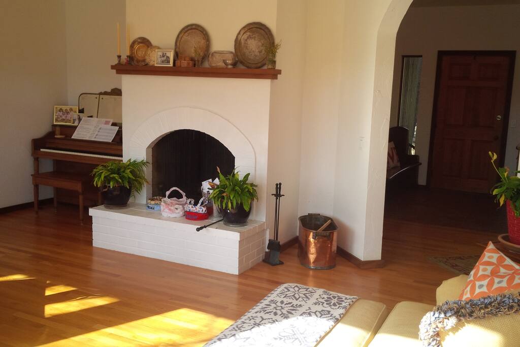 View of the living room towards the front door