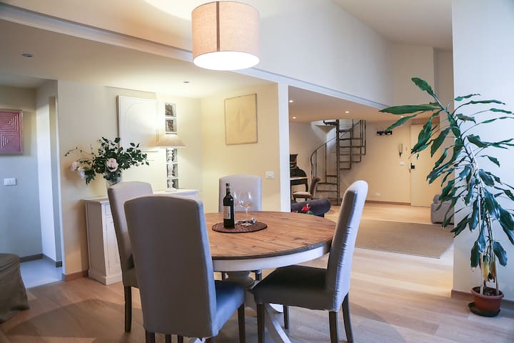 Alfani 3b near GALLERIA ACCADEMIA