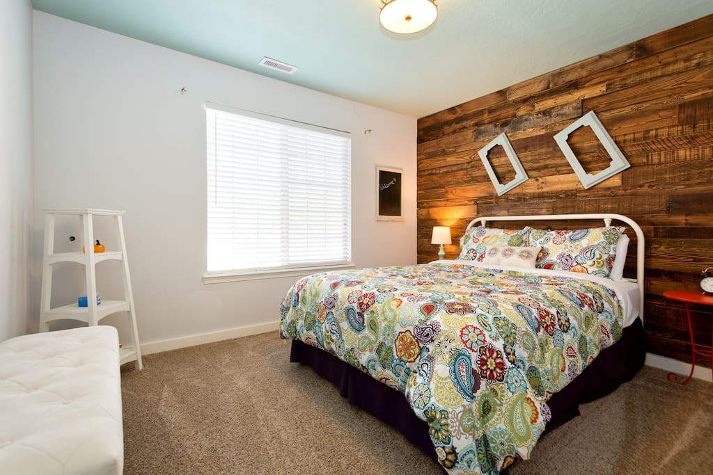 Beautiful bedroom!