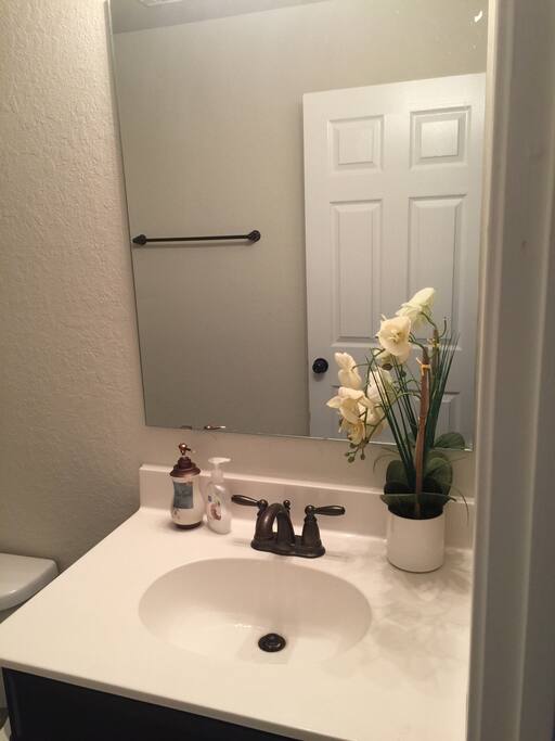 Quest bathroom