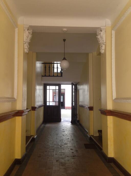 Entrance/ Eingang