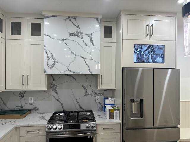 Brand new duplex house 3 bed 2 bath, parking gallery image 5