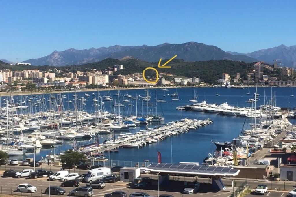 Dans la baie d'Ajaccio