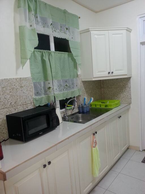 Fully equipped kitchen