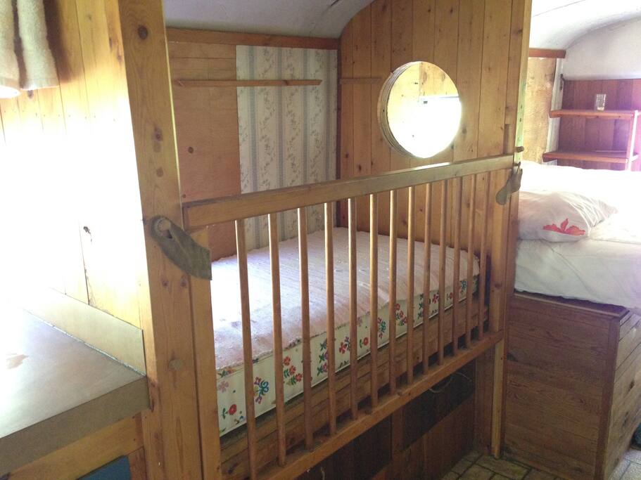 Crib