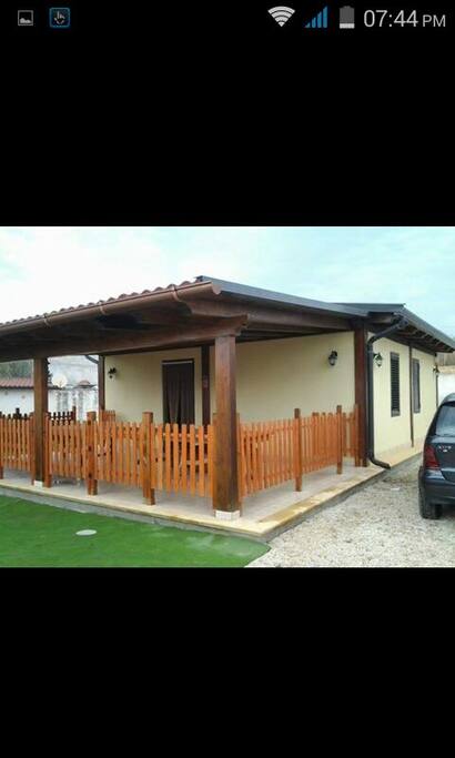 veranda con ingresso