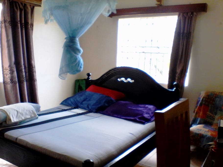 Furnished cozy bedrooms
