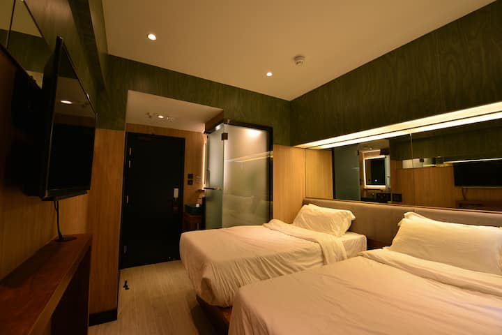 Student Hostel For 1 Person_la Vert - Hong Kong
