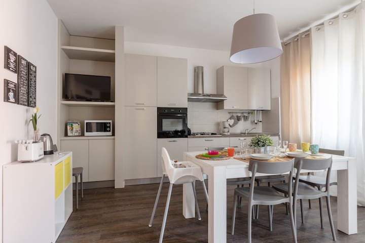 BellaSirmione managed Airbnb listing 1