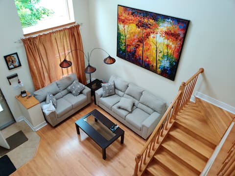 3 bedroom 3.5 bath duplex in Mundelein