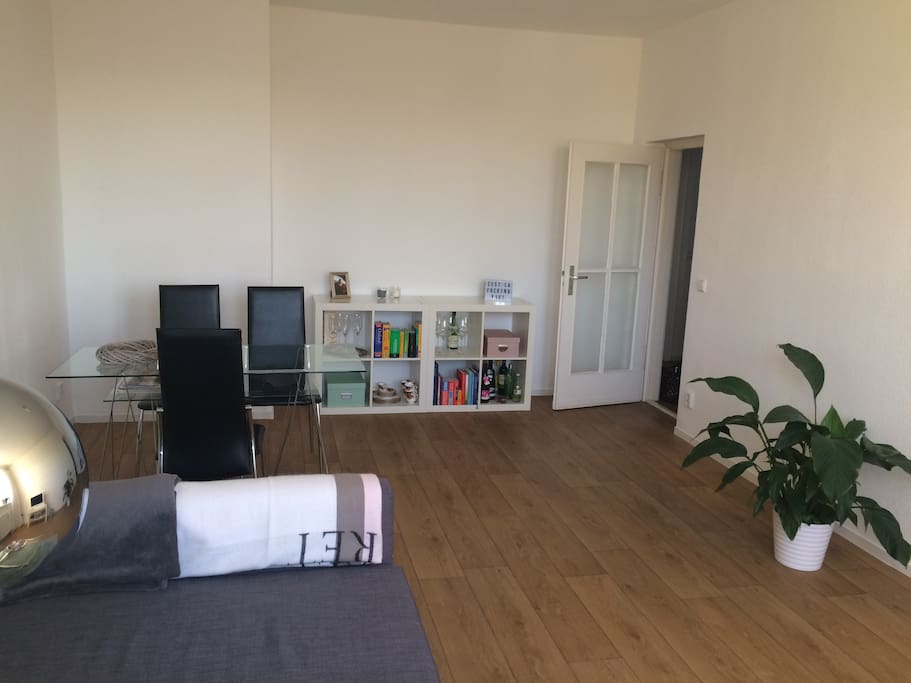 Living room / Wohnzimmer