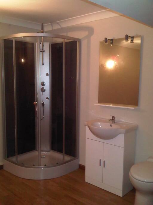 SDB - Bathroom