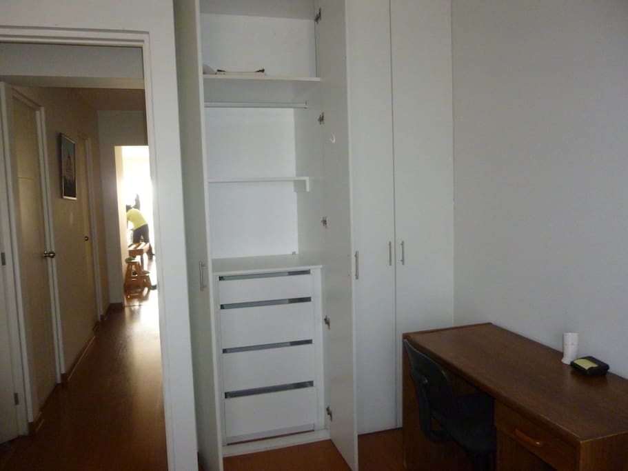 Closet con cajones