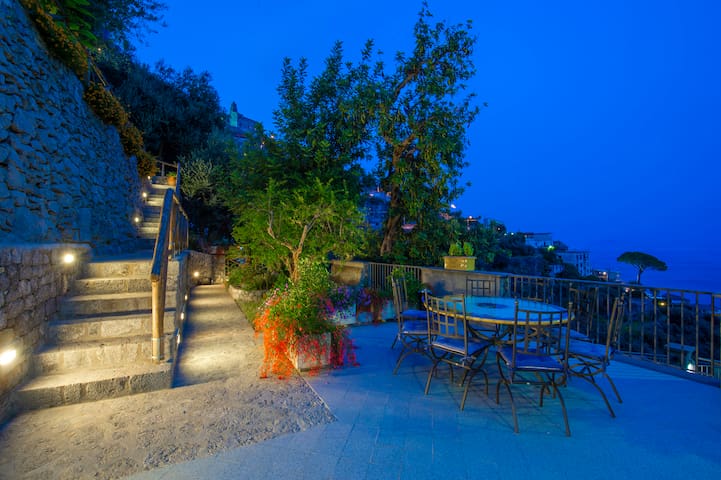 Sosòre Holiday Homes - Amalfi Coast managed Airbnb listing 1
