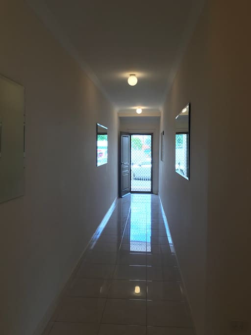 Entrance/Hallway