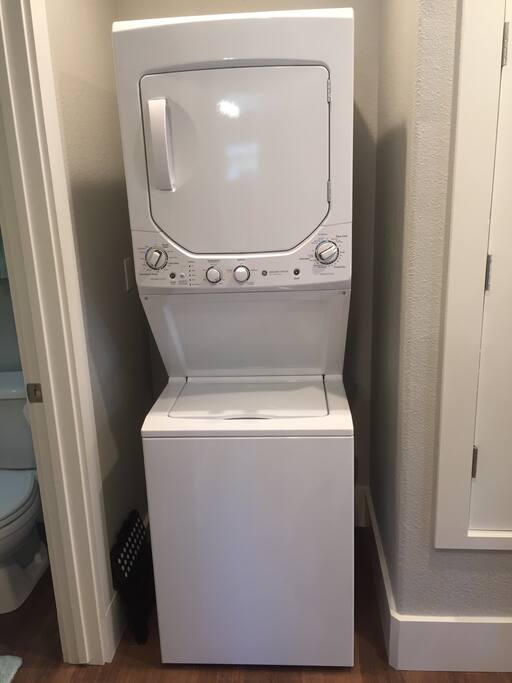 Full sized washer and dryer in the cottage