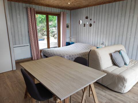 studio (with Nordic bath optional €50)