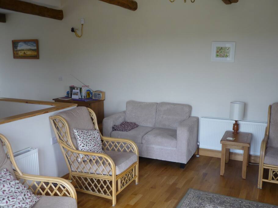 Now with a small sofa.