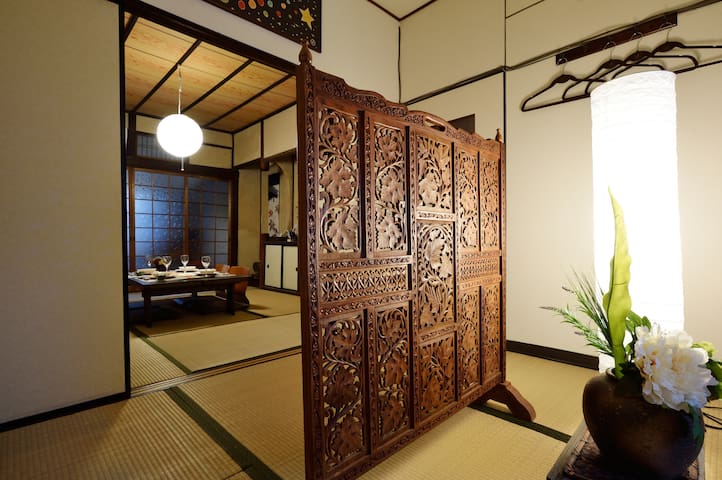 Near Namba  TRADITIONAL house「KORIN house」