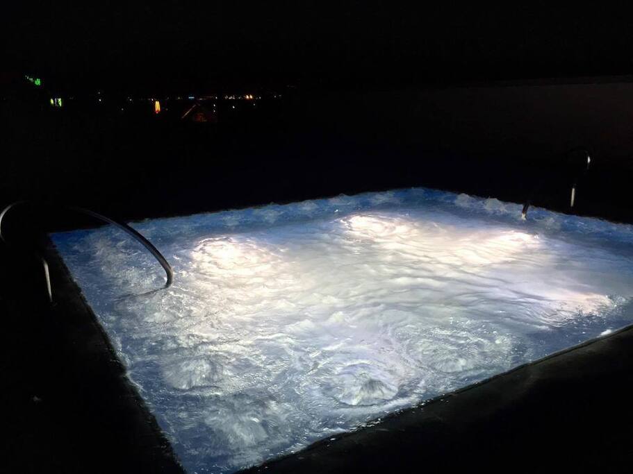 Jacuzzi
