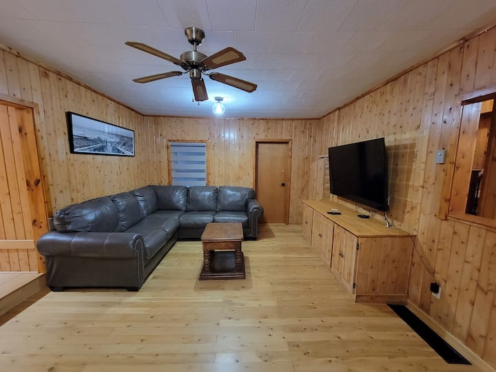 Tobermory 4 Bedroom Cottage: Licence# Sta-2024-209 - Tobermory