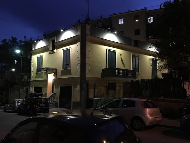 listing_image