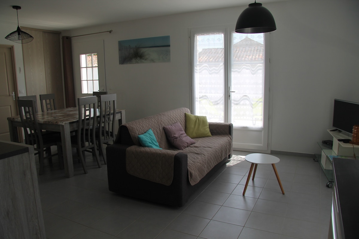 Propriété Airbnb réussie: Chaucer St Georges D'Oléron Seasonal House à Saint Georges D'oléron