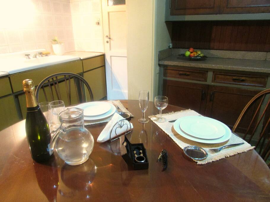 Una agradable cena en la cocina - comedor 1