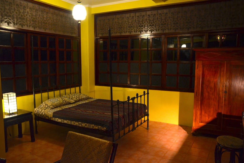 Queen sized bed in the open plan bungalow